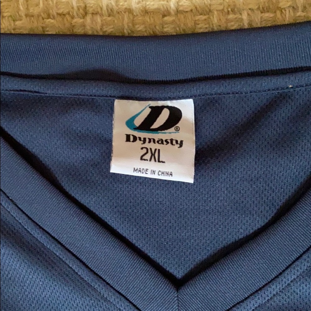 NWOT Men’s XXL Detroit  V-Neck Jersey. - Picture 2 of 4